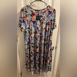 NWT 42pops 42 Pops 1X Dress Floral Stretch Roses Short Sleeve 1XL New